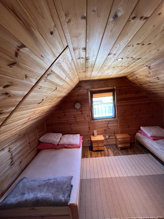 Domki Teo Pietrowe I Parterowe Rewal Kültér fotó